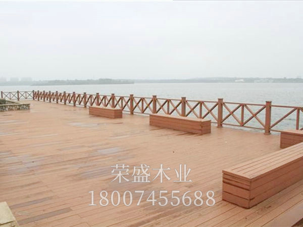 栏杆